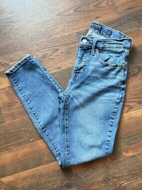 Lucky Brand - Mid Rise Skinny Ava Jeans - Size 4 / 27R